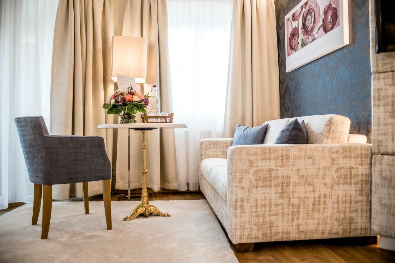 Landhotel Eichingerbauer Мондзее Екстериор снимка